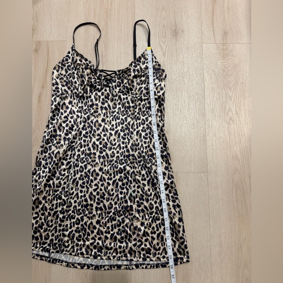 Vintage Victoria Secret Leopard Print Camisole with Spaghetti Straps - Picture 4 of 8
